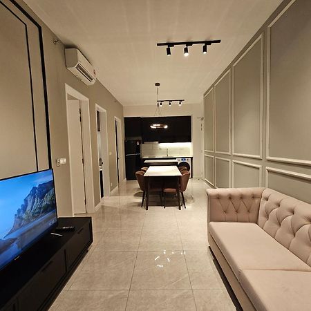 1 Min To Pavilion Bukit Bintang Luna Suites Kuala Lumpur Dış mekan fotoğraf